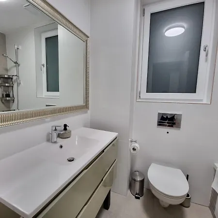 Business And Family Luxury In Floreasca On Apartment