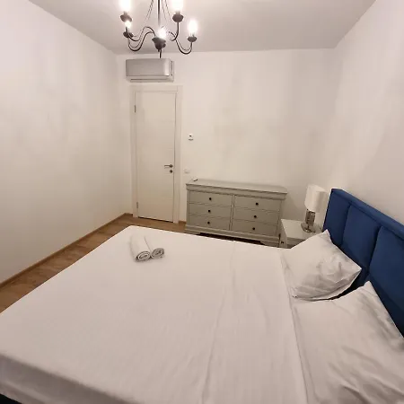 Business And Family Luxury In Floreasca On Apartment Bucharest