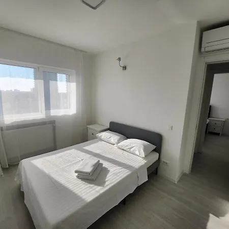 Business And Family Luxury In Floreasca On * Bucharest