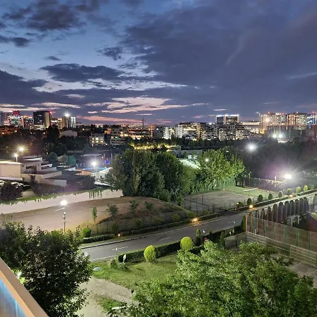 Business And Family Luxury In Floreasca On * Bukareszt